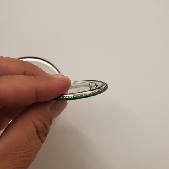 Lot of 2 pins Is it Friday Yet? He Bocci'd - Picture 6 of 6